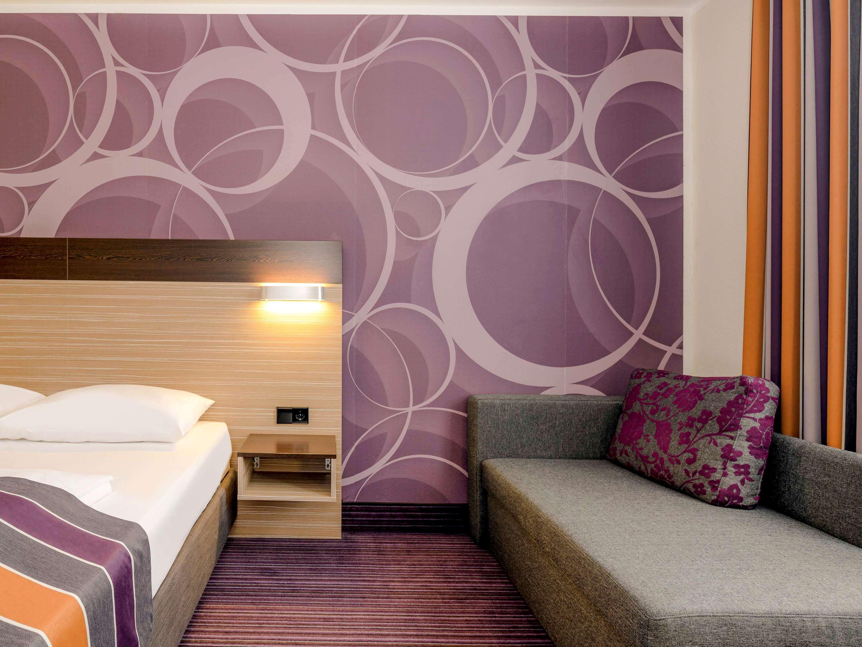 Mercure Hotel Stuttgart Герлинген Екстериор снимка
