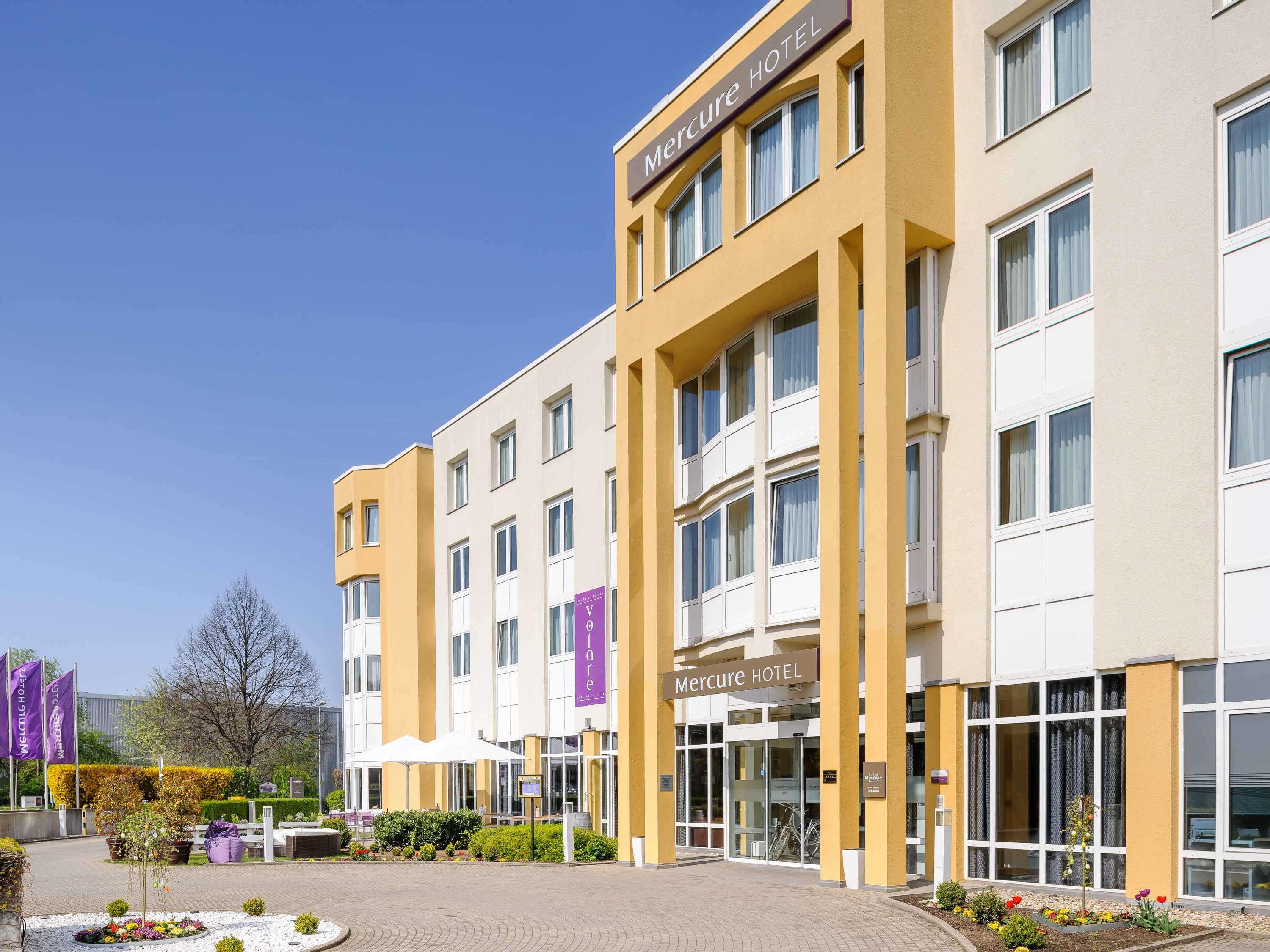 Mercure Hotel Stuttgart Герлинген Екстериор снимка