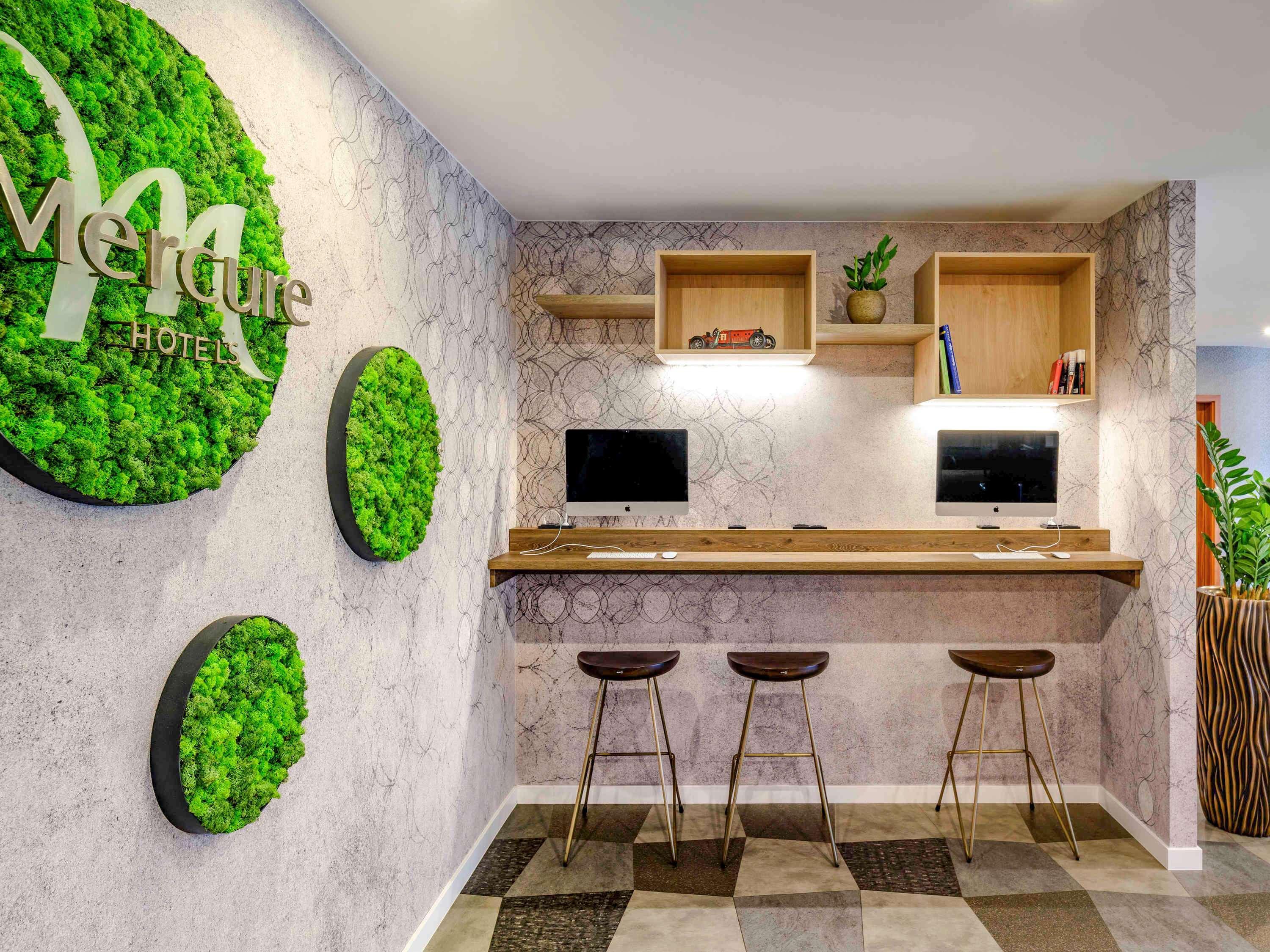 Mercure Hotel Stuttgart Герлинген Екстериор снимка