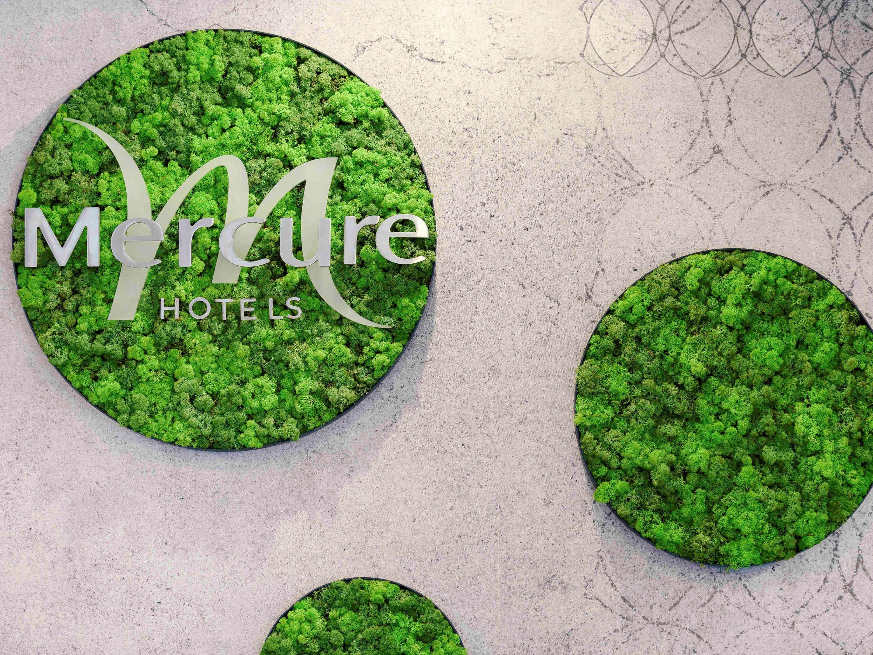 Mercure Hotel Stuttgart Герлинген Екстериор снимка