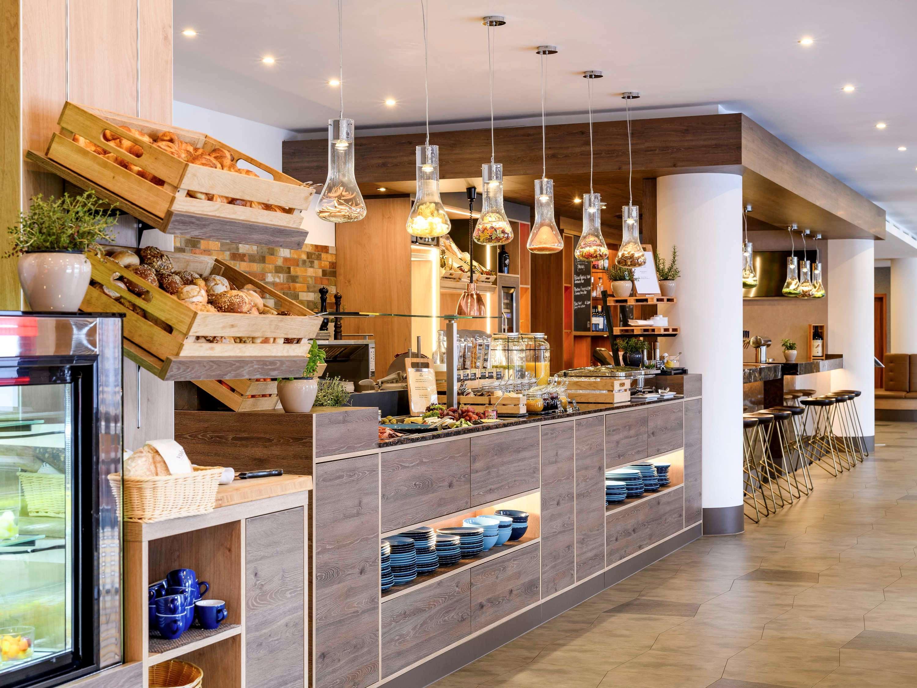 Mercure Hotel Stuttgart Герлинген Екстериор снимка