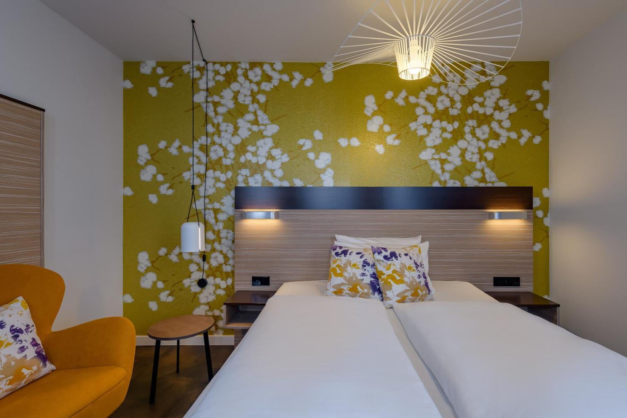 Mercure Hotel Stuttgart Герлинген Екстериор снимка