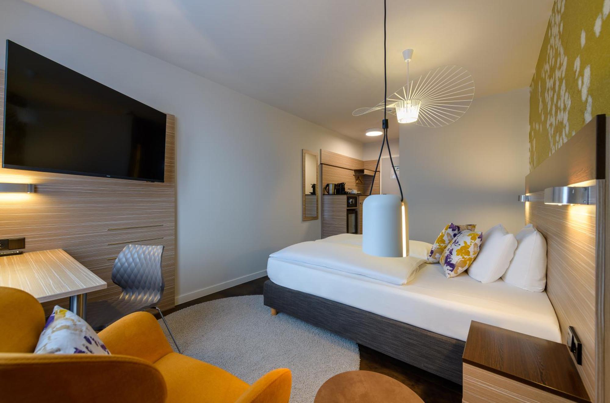Mercure Hotel Stuttgart Герлинген Екстериор снимка