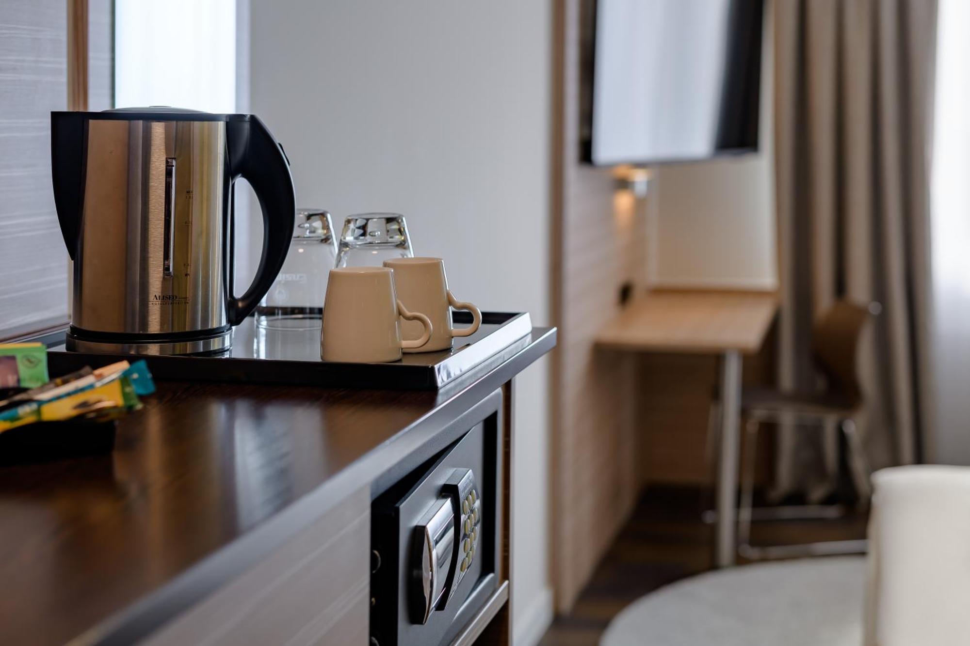 Mercure Hotel Stuttgart Герлинген Екстериор снимка