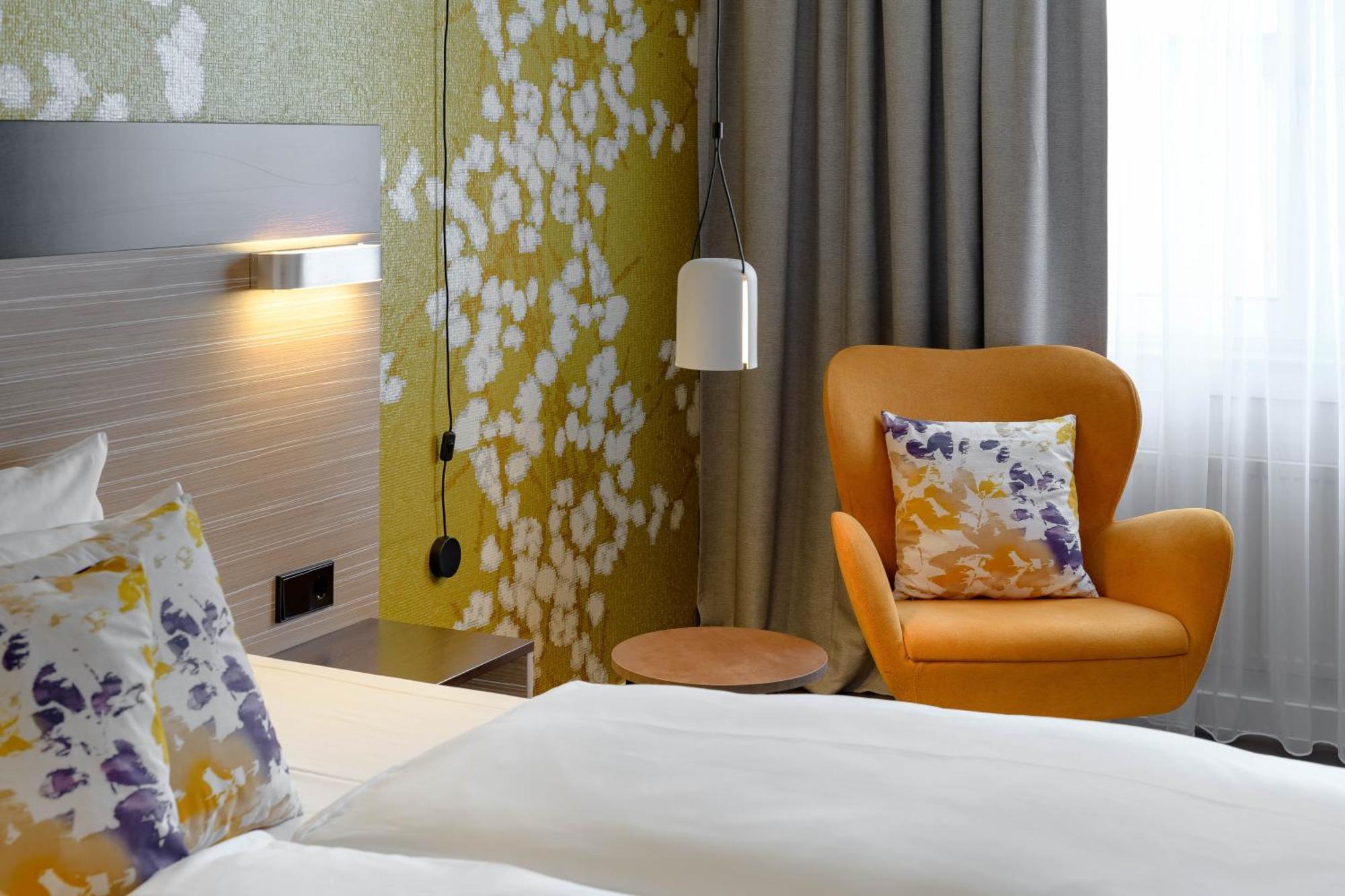 Mercure Hotel Stuttgart Герлинген Екстериор снимка