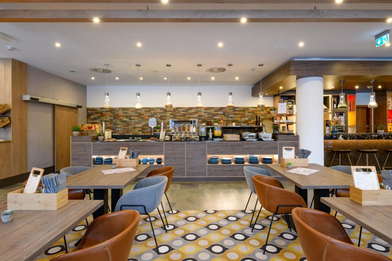 Mercure Hotel Stuttgart Герлинген Екстериор снимка